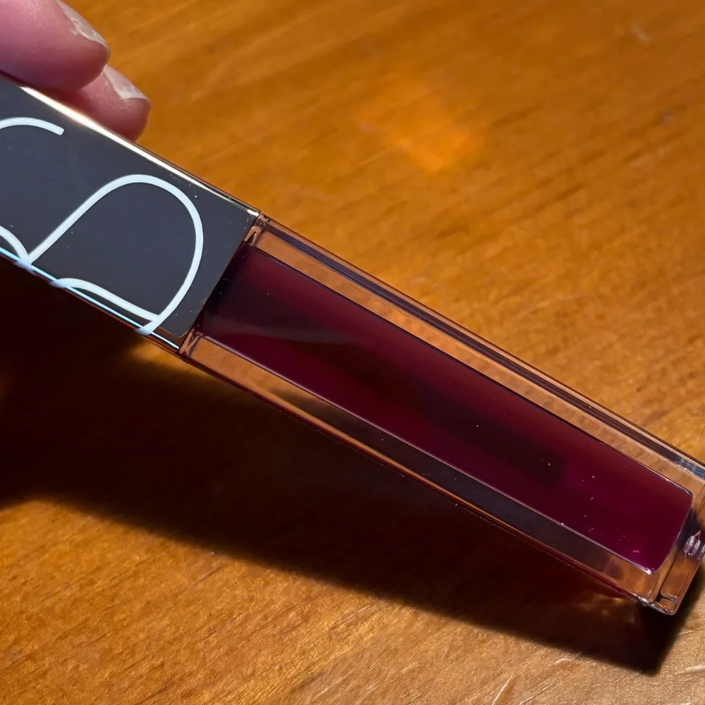 NARS Afterglow Lip Oil Wondrous